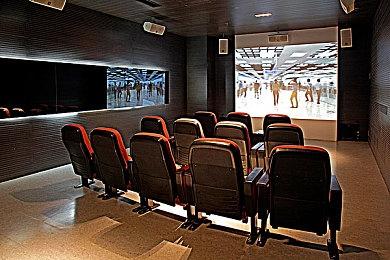 神秘恐怖游戏《化妆镜：黄金之门》面向PC公布